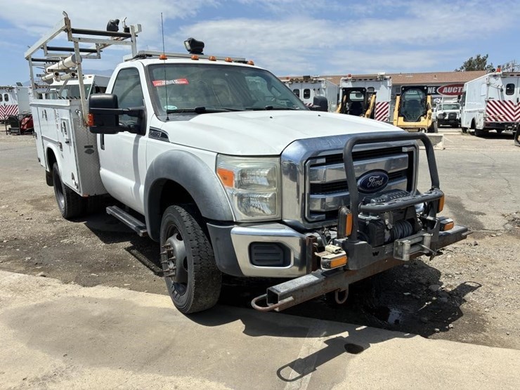 2012-ford-f450-xl-image-2