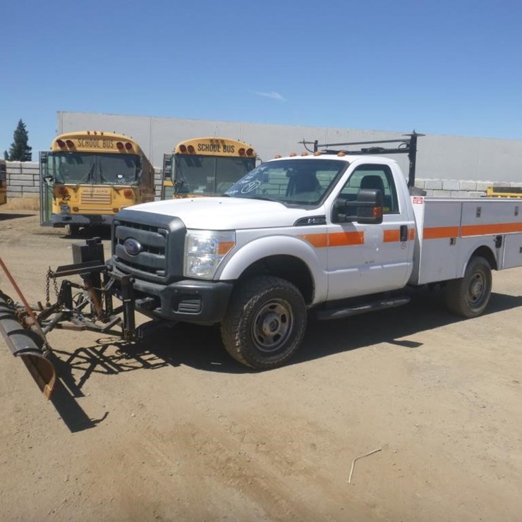 2015 FORD F350