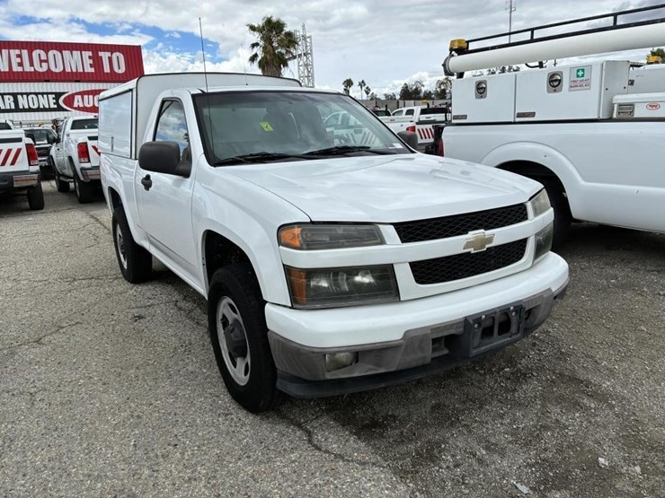 2011-chevrolet-colorado-image-2