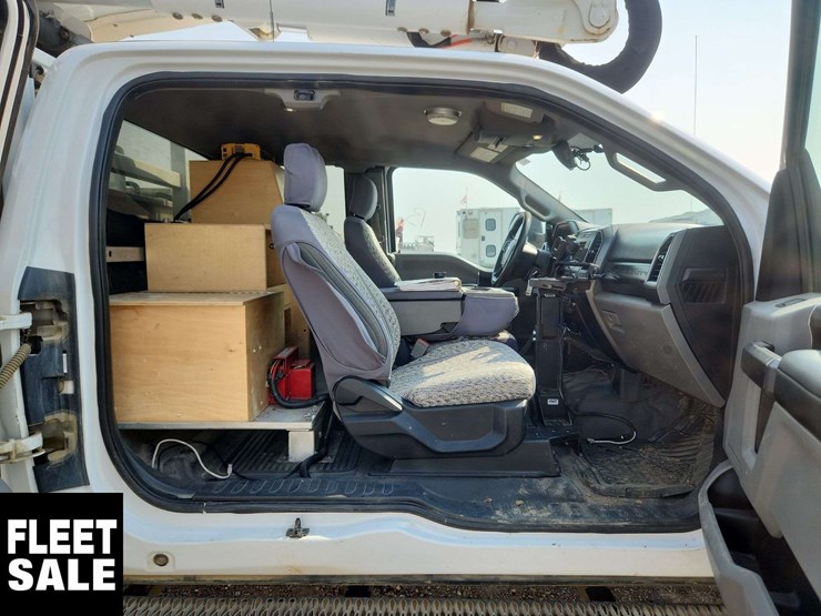 2019-ford-f550-image-16