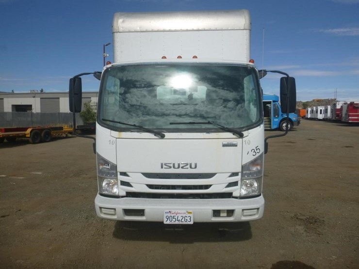2017-isuzu-nrr-image-8