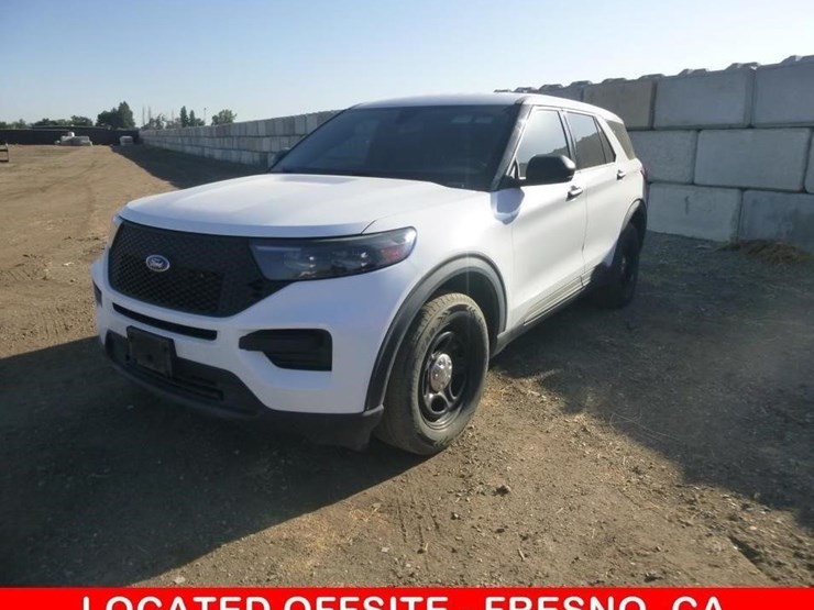 2020-ford-explorer-image-1