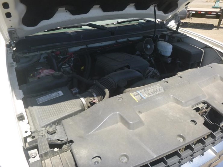 2007-chevrolet-2500-image-11