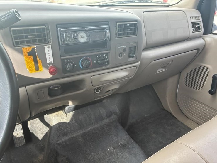 2004-ford-f250-image-22