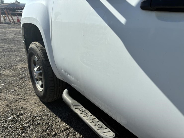 2012-gmc-sierra-2500-image-5