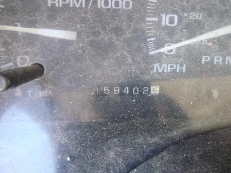 1995-gmc-2500-image-12