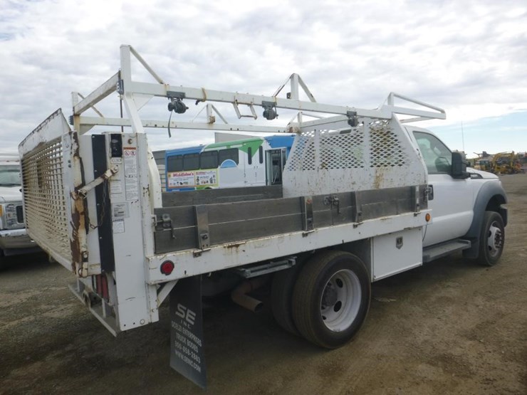 2013-ford-f550-image-3