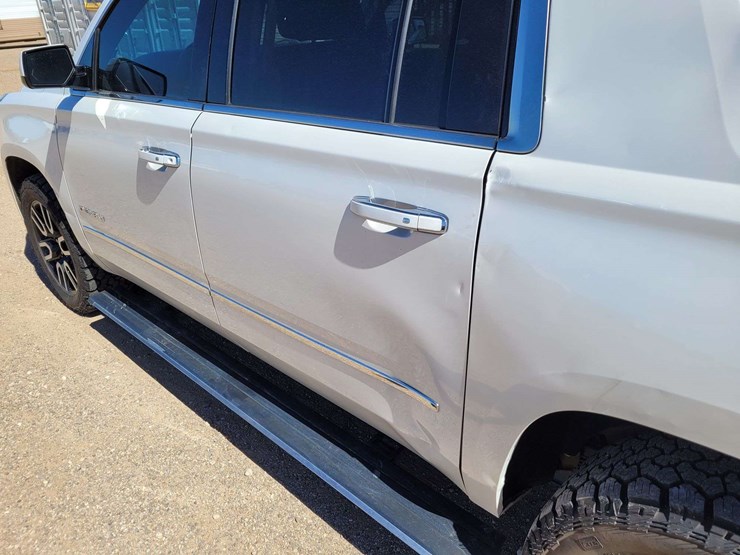 2016-gmc-yukon-xl-image-10