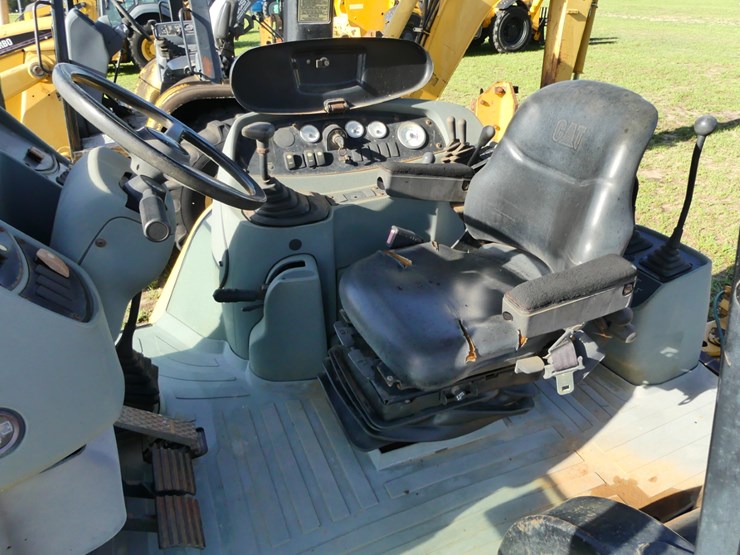 caterpillar-416d-image-17
