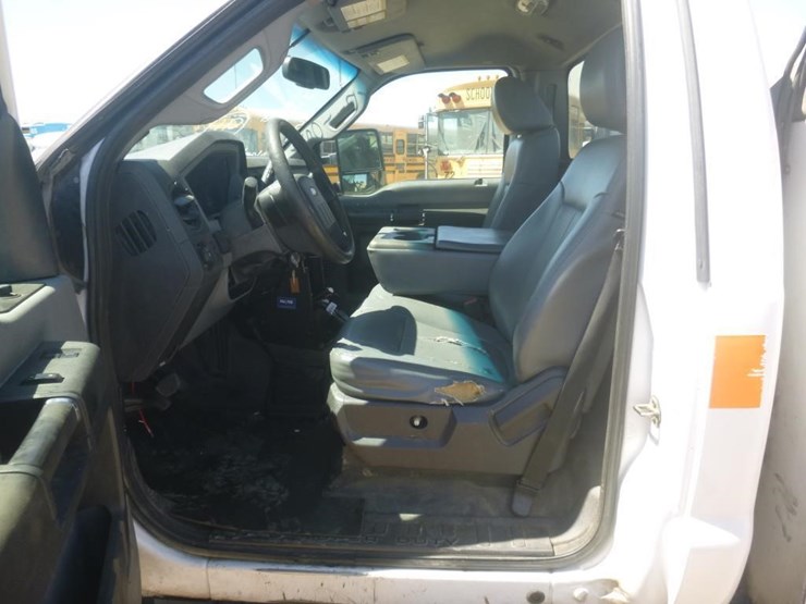 2015-ford-f350-image-12