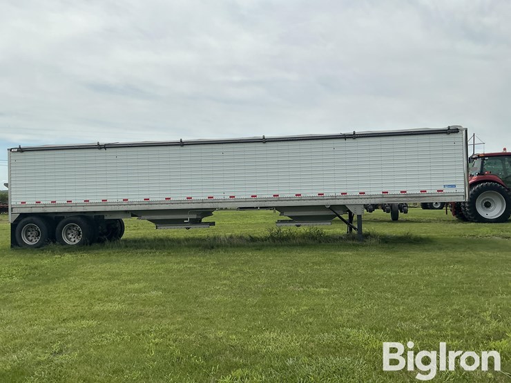 2015-stoughton-grain-trailer-image-4