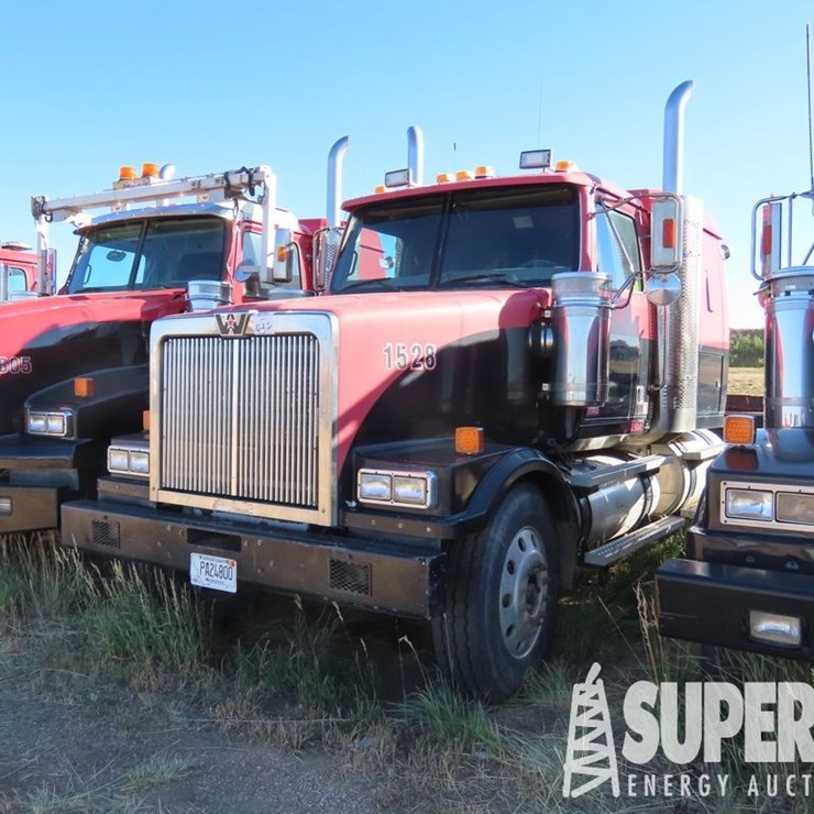 2007 WESTERN STAR 4900