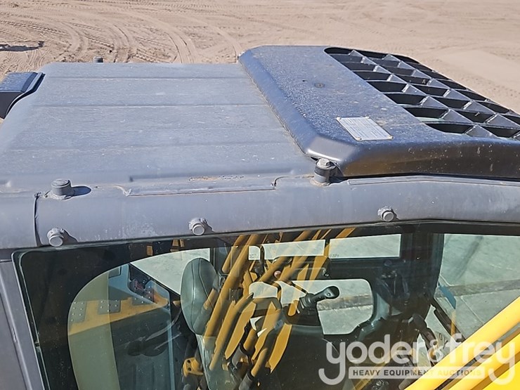 2018-kobelco-sk210-image-32