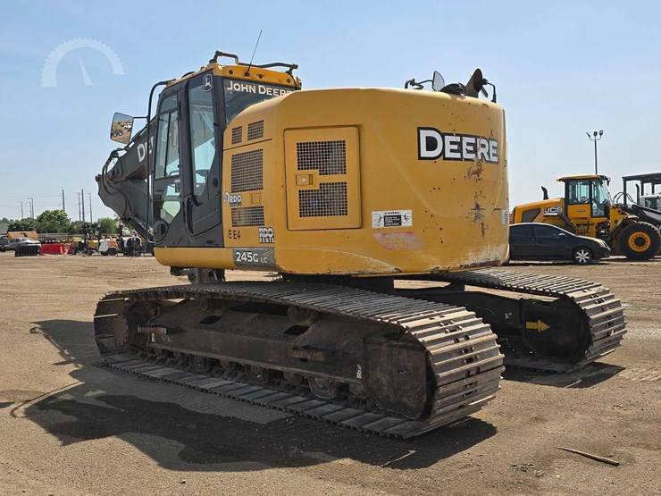 2018-deere-245g-lc-image-4