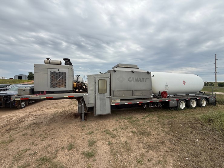 2012-john-deere-6068hf485-image-2