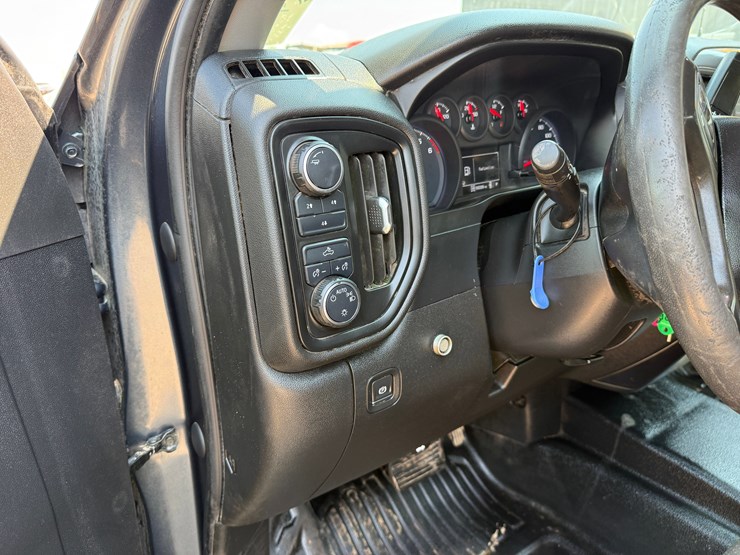 2020-chevrolet-silverado-2500hd-image-20