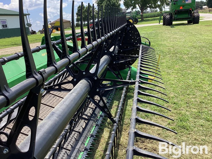 2025-john-deere-hd35f-image-15