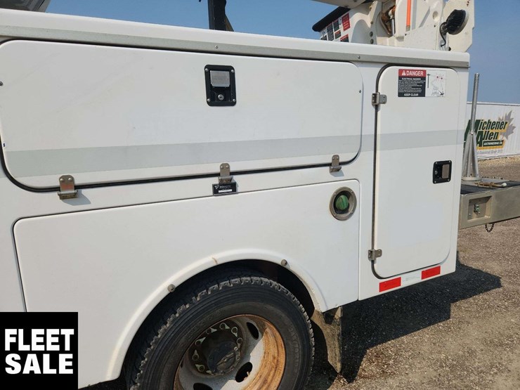 2019-ford-f550-image-43