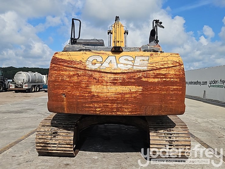 2018-case-cx210-image-27