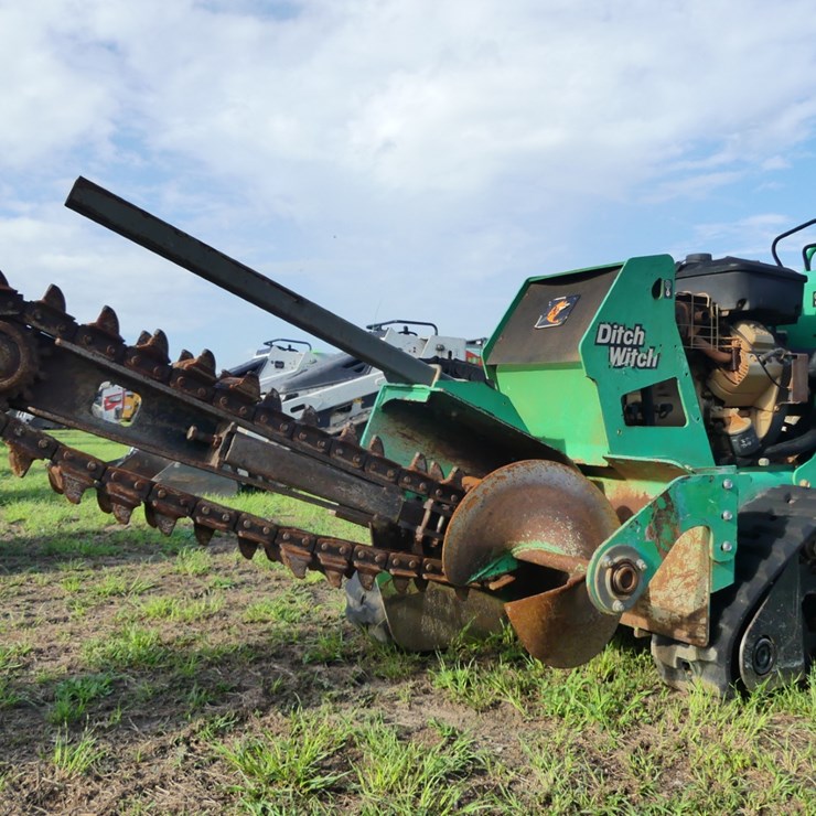 DITCH WITCH C16X