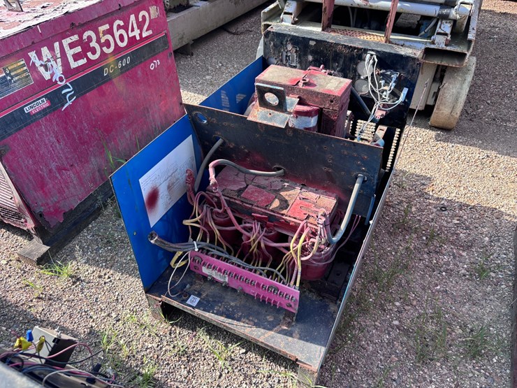 #39061-•-miller-welding-machine-|-for-parts/repairs-image-3