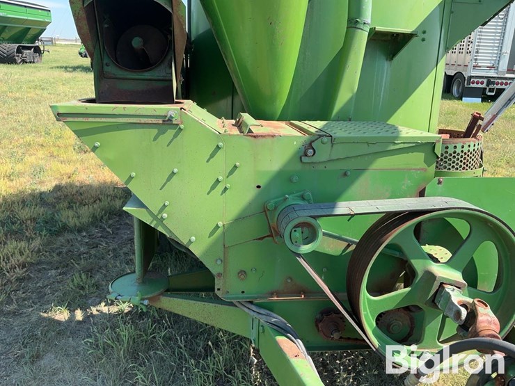 john-deere-e0750-grinder-mixer-image-15