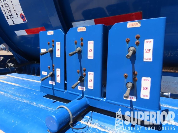 2018-worley-8000-gal-3-axle-transport-trailer-image-5