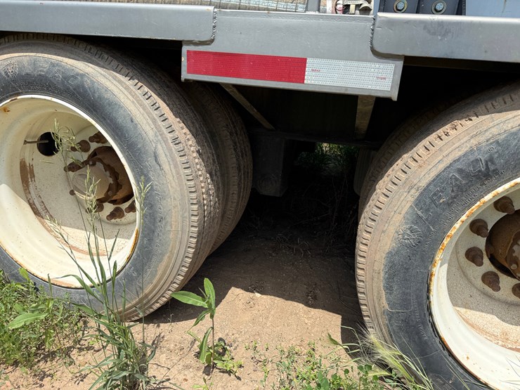 2012-john-deere-6068hf485-image-34