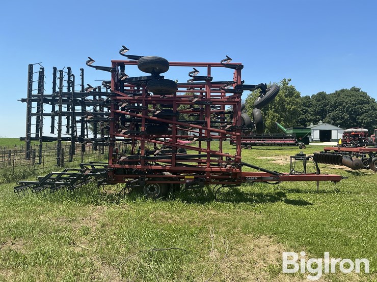 case-ih-200-image-4
