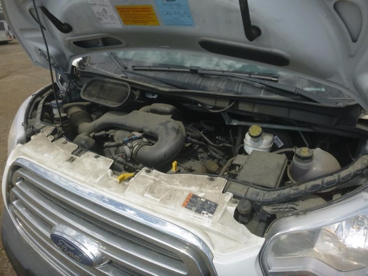 2019-ford-transit-image-11