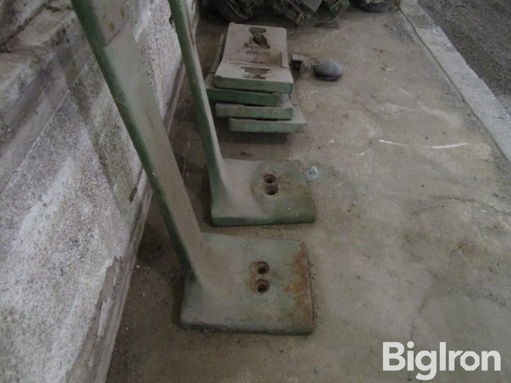 john-deere-4430-front-weights-image-9