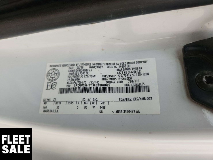 2019-ford-f550-image-34
