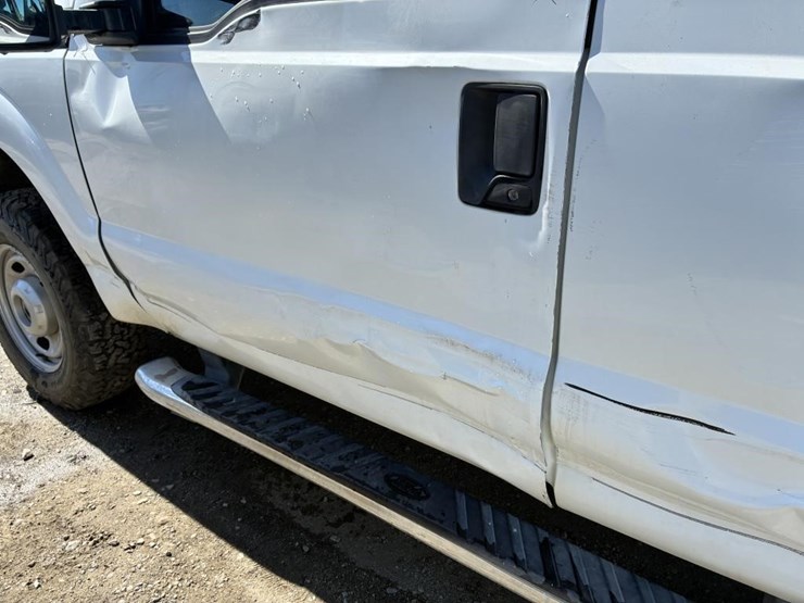 2011-ford-f250-xl-image-8