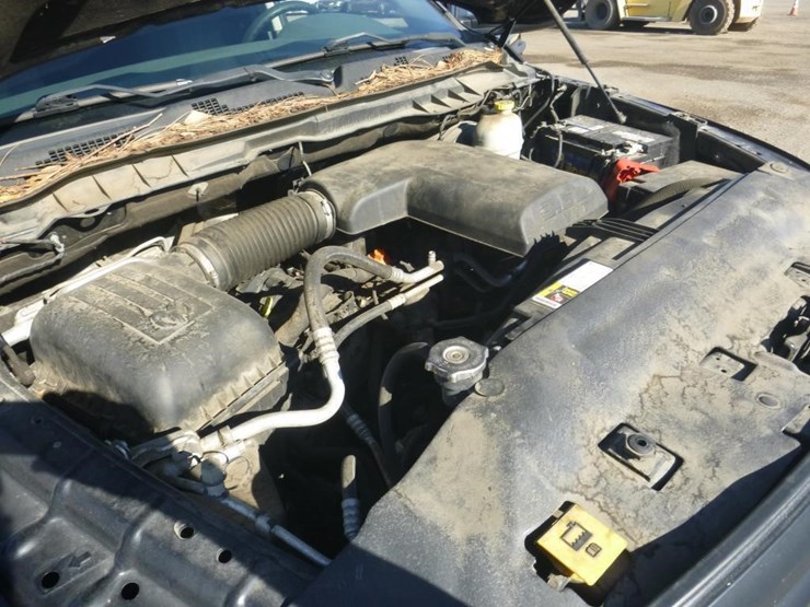 2016-dodge-1500-image-11