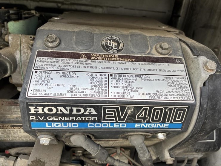 2002-ford-f550-image-12