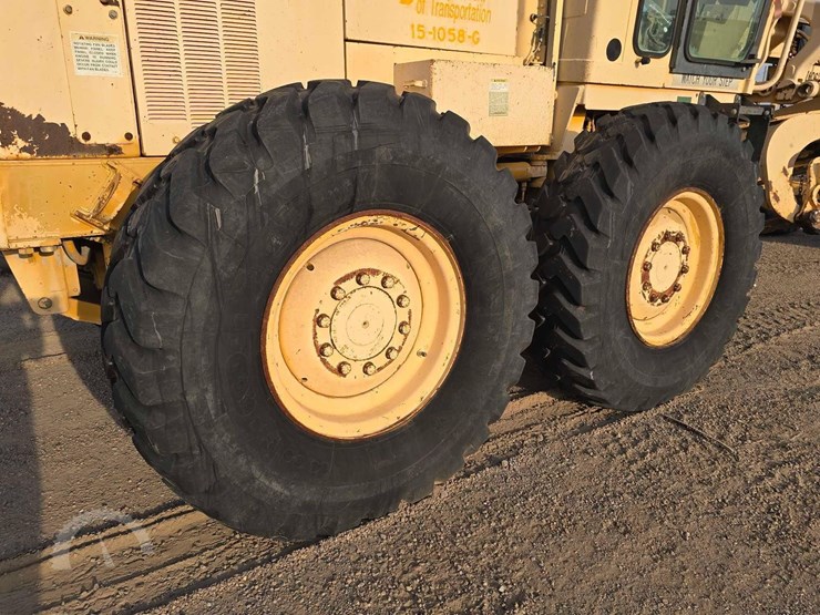 caterpillar-120h-image-24