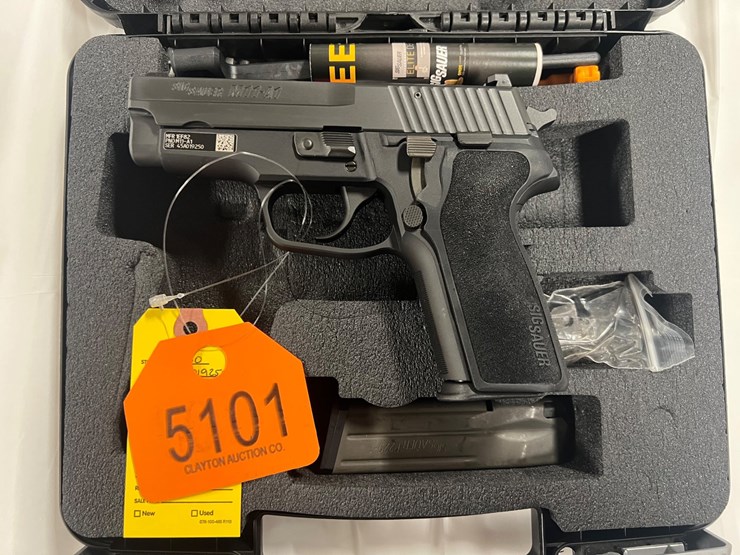 #5101-•-sig-sauer-m11-a1-9mmx19-image-3
