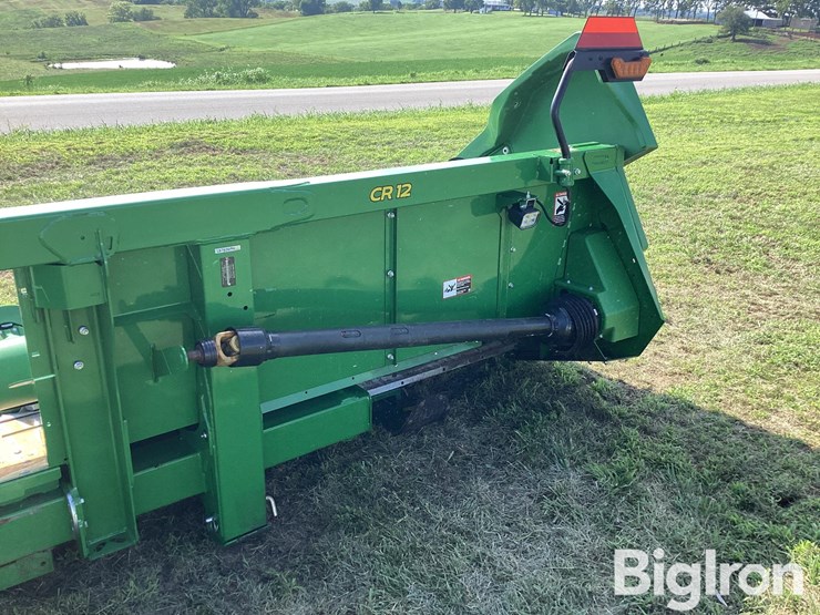 2025-john-deere-cr12-image-18