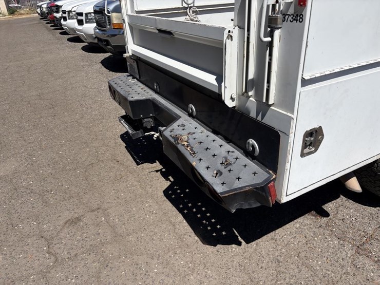 2009-ford-f350-image-13