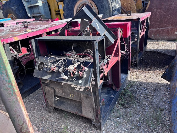 #39077-•-lincoln-electric-dc-600-welding-machine-|-for-parts/repairs-image-1