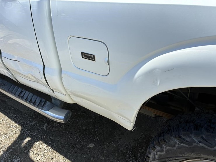 2011-ford-f250-xl-image-5