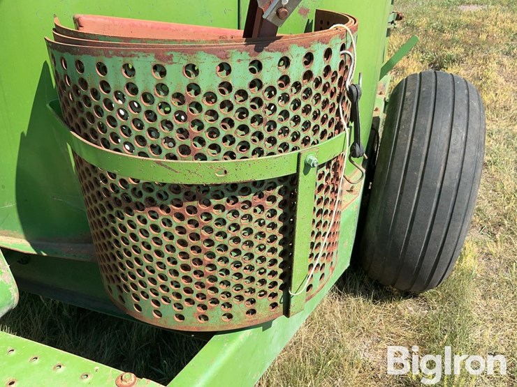 john-deere-e0750-grinder-mixer-image-16