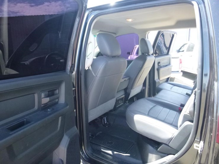 2017-dodge-1500-image-7