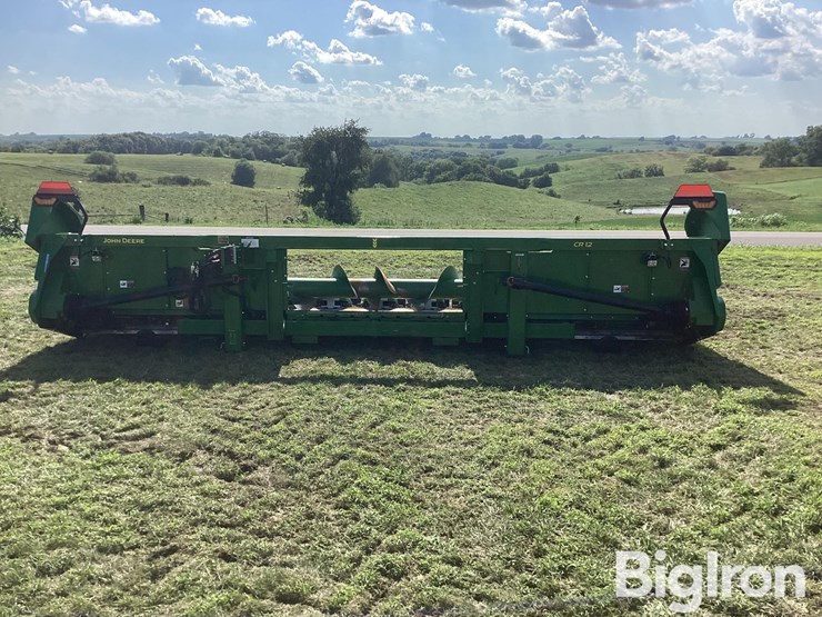 2025-john-deere-cr12-image-6