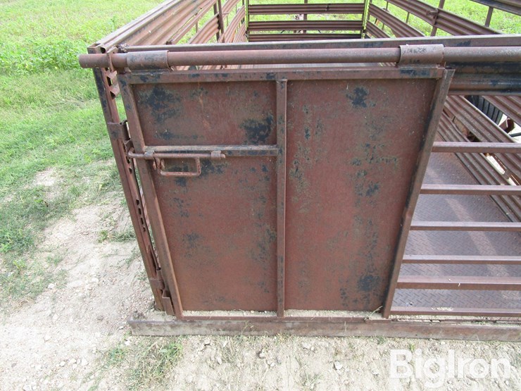 s/a-hydraulic-lift-pig-transport-trailer-image-19