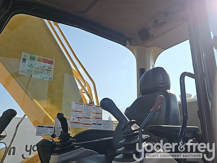 2018-kobelco-sk210-image-35