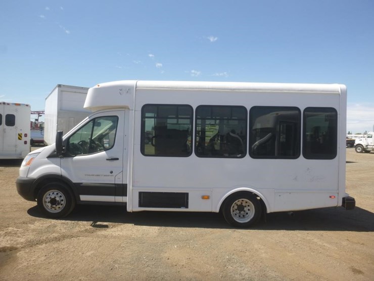 2019-ford-transit-image-5