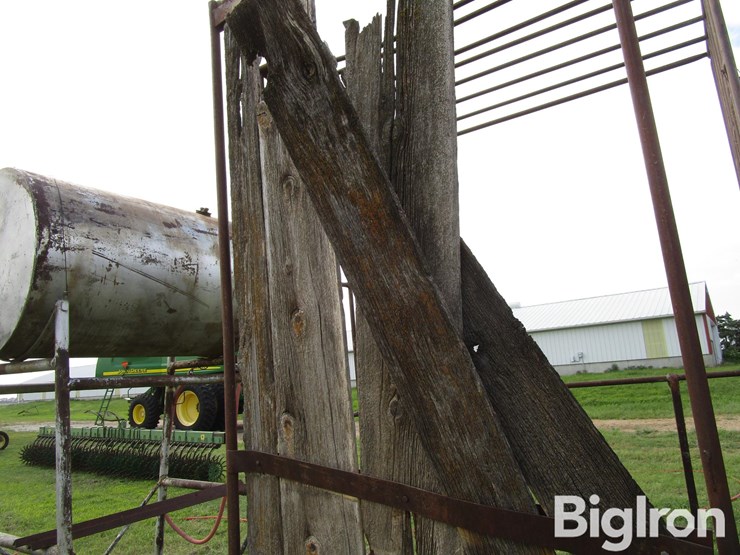 long-bed-pickup-slide-in-stock-rack-image-11