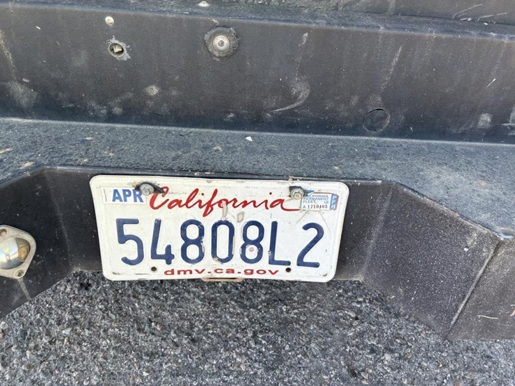 2018-ford-f150-xl-image-7