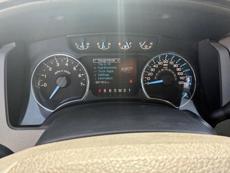 2011-ford-f150-image-17